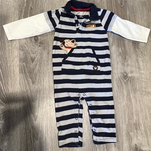 Three pantsuits one piece Carters long sleeve  size 24 months - Picture 8 of 9